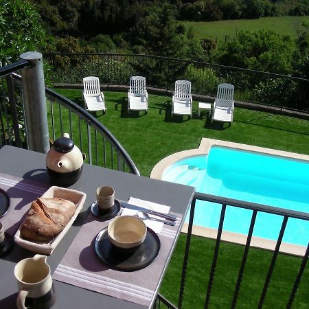 Ecurie De Cucugnan Bed & Breakfast Exterior photo